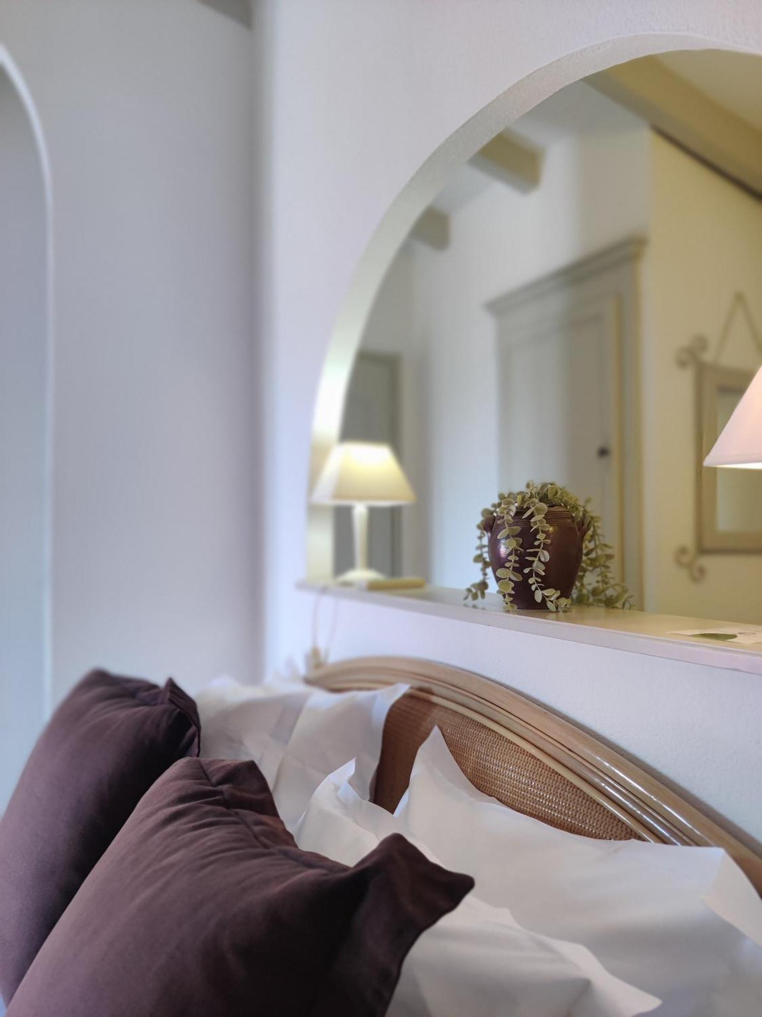 Le Roc E Fiori - Les Collectionneurs Hotel 4*