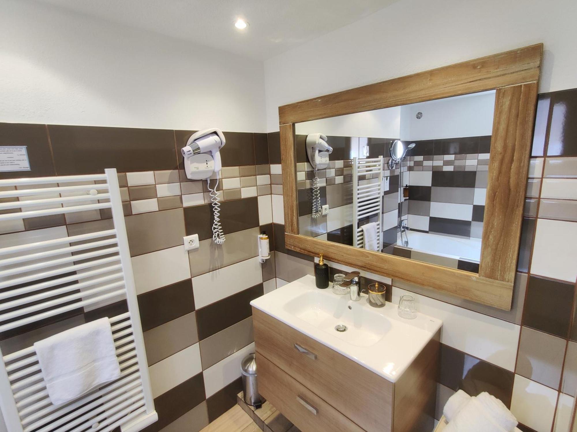 Hotel Le Roc E Fiori - Les Collectionneurs 4*