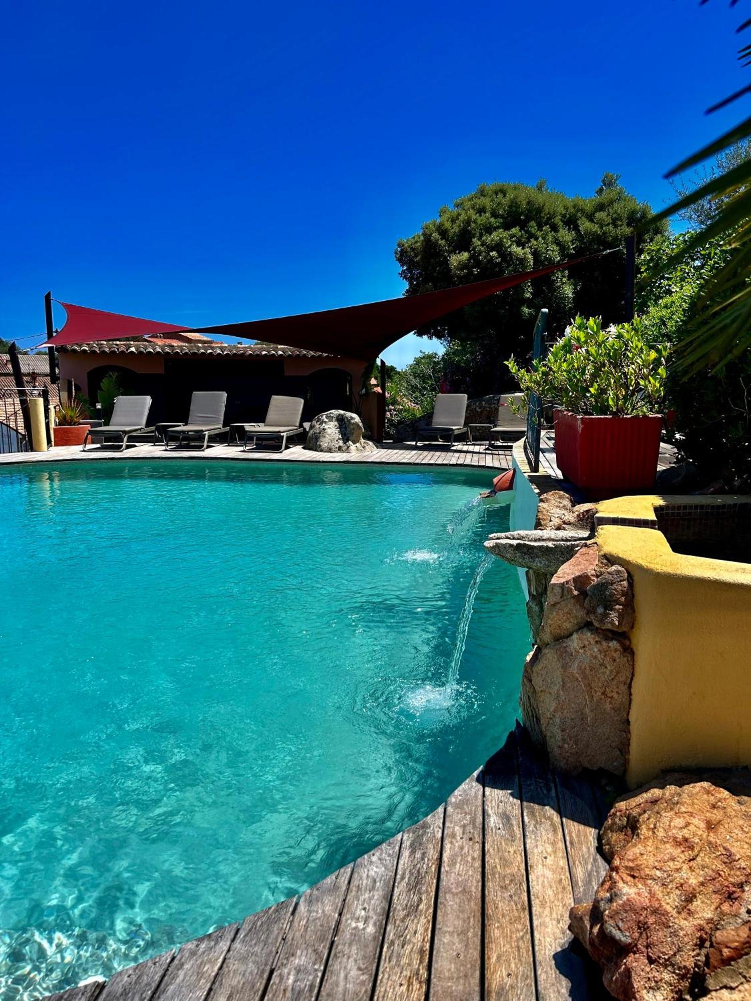 Le Roc E Fiori - Les Collectionneurs Hotel 4*